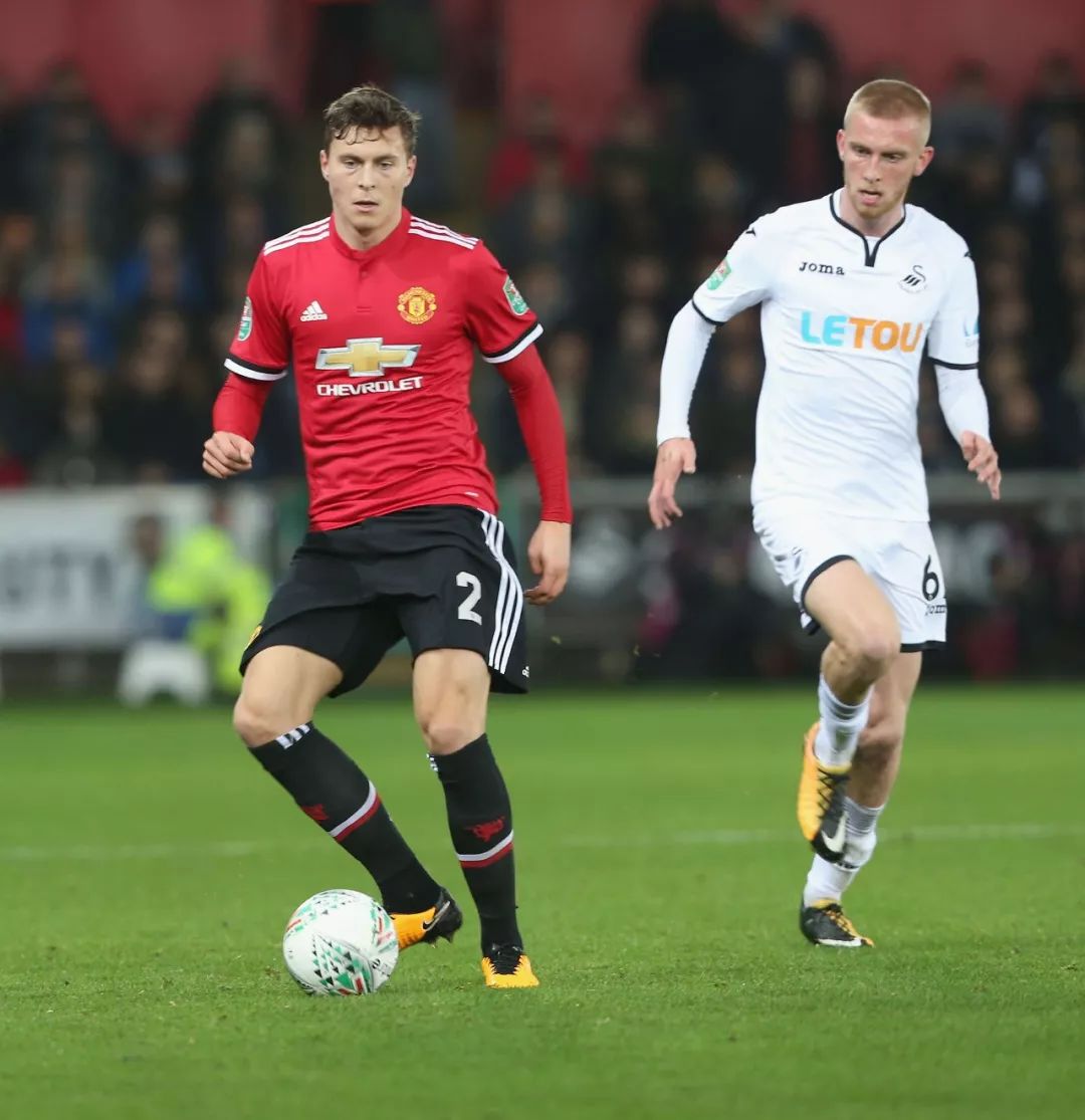 率虽然略低 率虽然略低